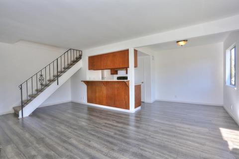 5976 Hickory St #3, Carpinteria, CA 93013 photo 2