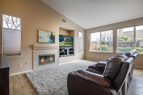 370 Beech Ct, Buellton, CA 93427 photo 4
