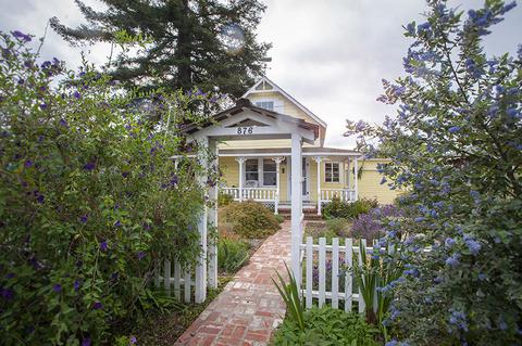 876 Maple Ave, Carpinteria, CA 93013 photo 1