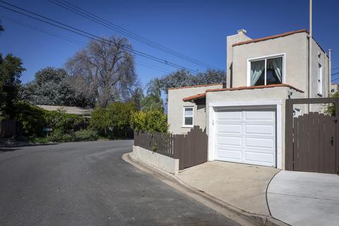 440 Larmier Ave, Oak View, CA 93022 photo 2