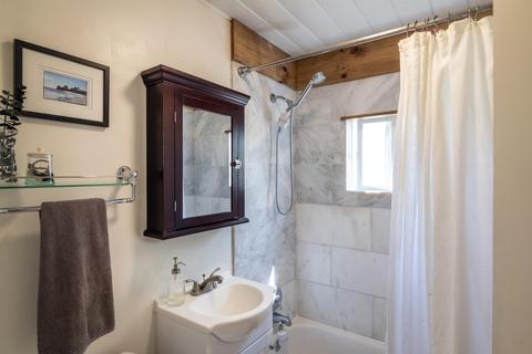 440 Larmier Ave, Oak View, CA 93022 photo 10