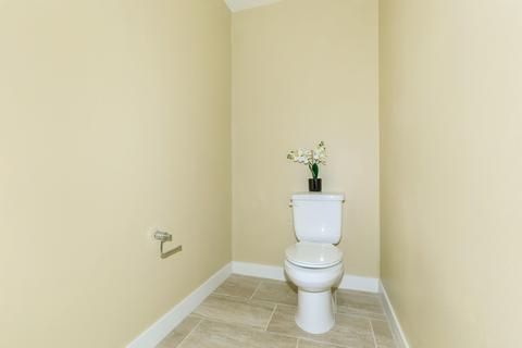 2800 Wagon Wheel Rd #403, Oxnard, CA 93036 photo 11