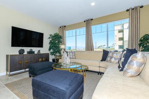 2800 Wagon Wheel Rd #403, Oxnard, CA 93036 photo 1