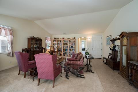 785 Tamarisk Dr, Lompoc, CA 93436 photo 4