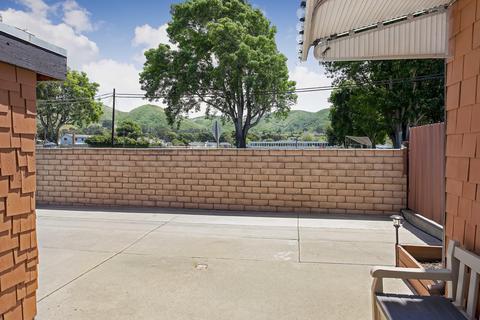 801 E Cypress Ave, Lompoc, CA 93436 photo 2