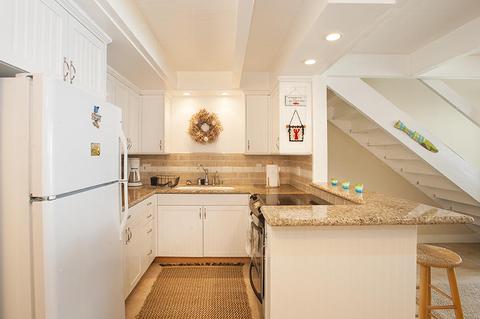 130 Ash Ave #18, Carpinteria, CA 93013 photo 6