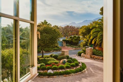 1385 Danielson Rd, Montecito, CA 93108 photo 3