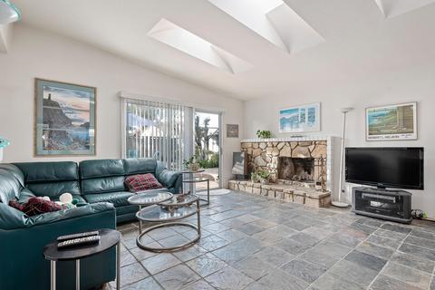 645 Springfield Ave, Ventura, CA 93004 photo 3
