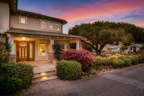 750 Olive Ave, Carpinteria, CA 93013 photo 2