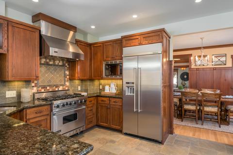 750 Olive Ave, Carpinteria, CA 93013 photo 8