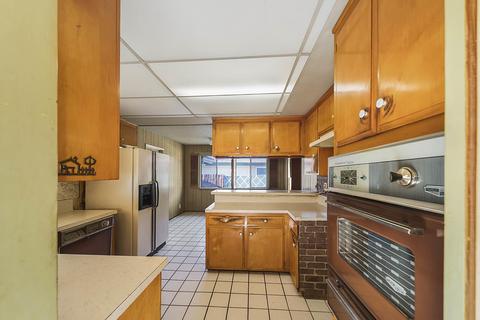 51 Deerhurst Dr, Goleta, CA 93117 photo 5
