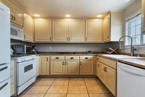 1308 E North Ave, Lompoc, CA 93436 photo 6