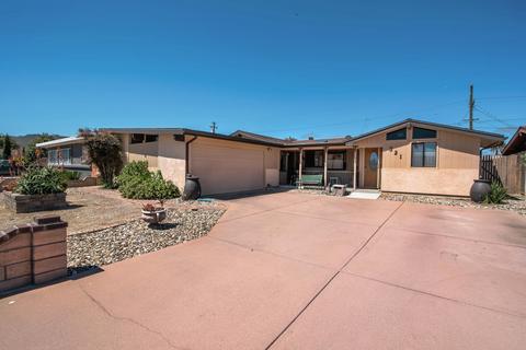 321 N Daisy St, Lompoc, CA 93436 photo 3