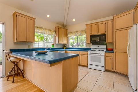 1581 Meadow Cir, Carpinteria, CA 93013 photo 12