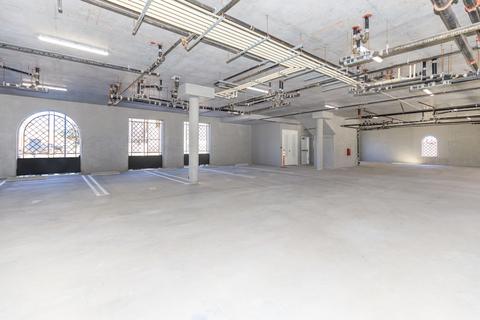 2800 Wagon Wheel Rd #402, Oxnard, CA 93036 photo 21