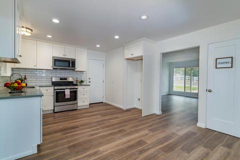 216 S 7th St, Lompoc, CA 93436 photo 4