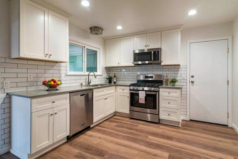 216 S 7th St, Lompoc, CA 93436 photo 2