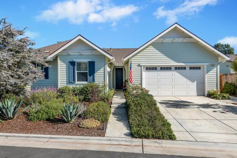 6380 Lagunitas Ct, Carpinteria, CA 93013 photo 2