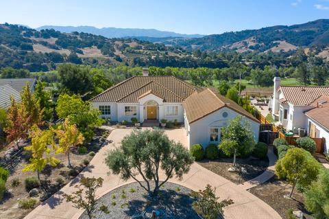 210 Valhalla Dr, Solvang, CA 93463 photo 2