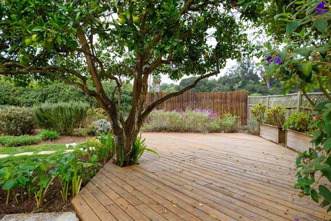 7745 Wagon Wheel Dr, Goleta, CA 93117 photo 12
