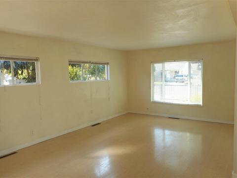 314 S G St, Lompoc, CA 93436 photo 3