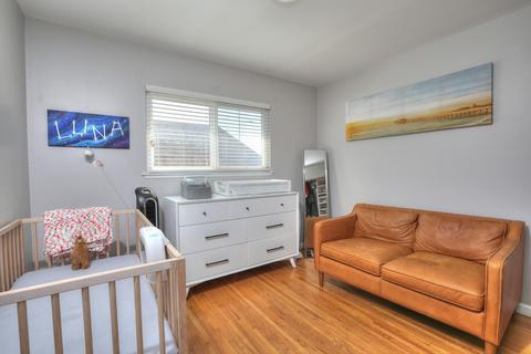 70 Surrey Pl, Goleta, CA 93117 photo 10