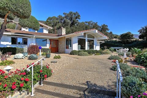 1731 La Mirada Dr, Carpinteria, CA 93013 photo 1