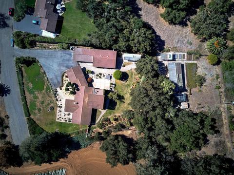 1731 La Mirada Dr, Carpinteria, CA 93013 photo 3