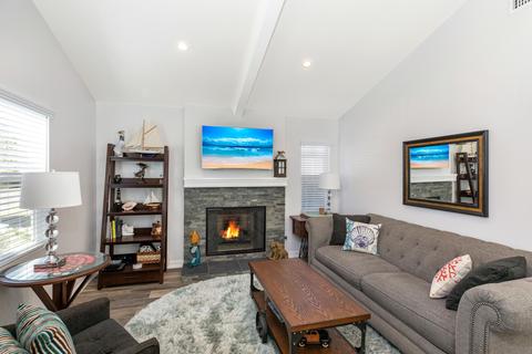 4740 4th St, Carpinteria, CA 93013 photo 4