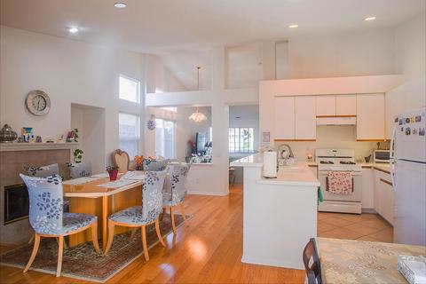 137 Gerard Dr, Goleta, CA 93117 photo 4