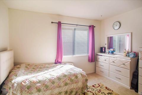 137 Gerard Dr, Goleta, CA 93117 photo 7