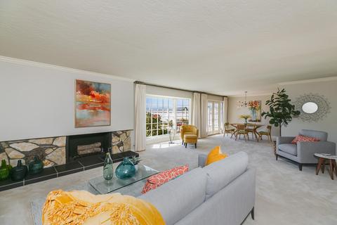 1098 Garrido Ct, Camarillo, CA 93010 photo 2