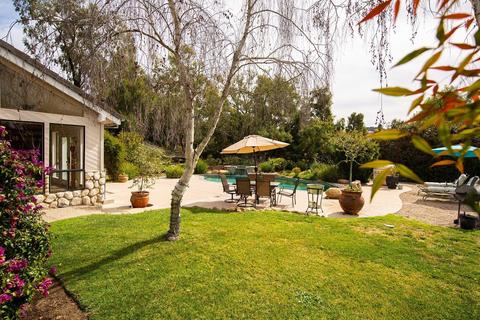 897 Serenidad Pl, Oak View, CA 93022 photo 4