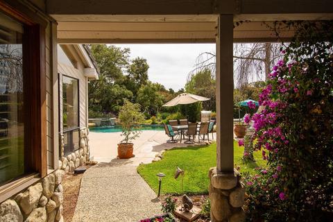 897 Serenidad Pl, Oak View, CA 93022 photo 5