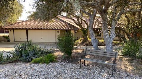 388 Oak Hill Dr, Lompoc, CA 93436 photo 2
