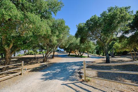 2121 Refugio Rd, Goleta, CA 93117 photo 1