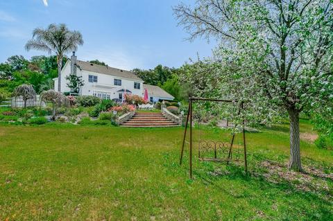 11153 Encino Dr, Oak View, CA 93022 photo 3