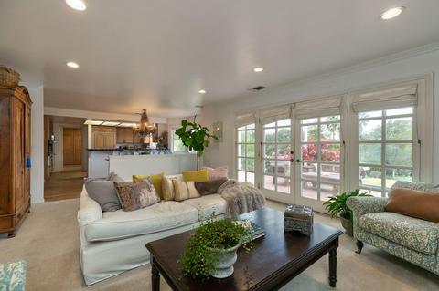11153 Encino Dr, Oak View, CA 93022 photo 13