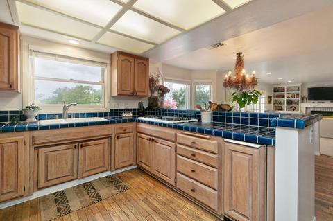 11153 Encino Dr, Oak View, CA 93022 photo 16