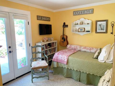 1413 Sterling Ave, Carpinteria, CA 93013 photo 10