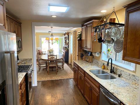 1413 Sterling Ave, Carpinteria, CA 93013 photo 3