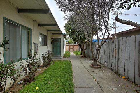 226 N K St, Lompoc, CA 93436 photo 3