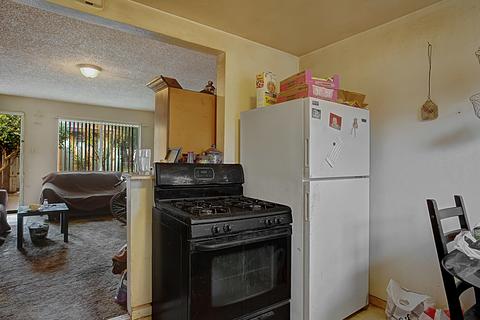 226 N K St, Lompoc, CA 93436 photo 7