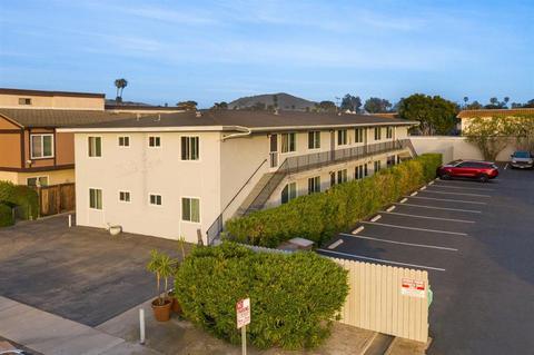 160 Ash Ave #1, Carpinteria, CA 93013 photo 2