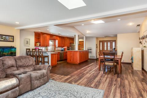 1009 E Bush Ave, Lompoc, CA 93436 photo 4