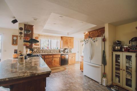 297 Oak Hill Dr, Lompoc, CA 93436 photo 3