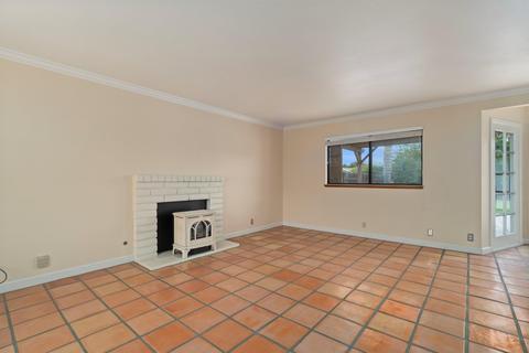 408 N 6th St, Lompoc, CA 93436 photo 4