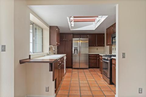 408 N 6th St, Lompoc, CA 93436 photo 10