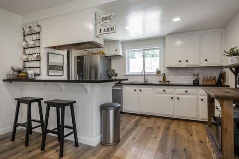1136 Moreno Dr, Ojai, CA 93023 photo 9