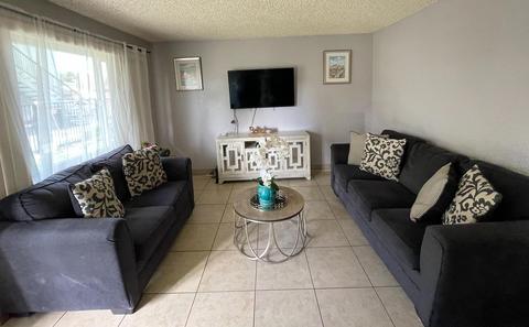 233 N N St, Lompoc, CA 93436 photo 6